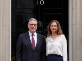 Il premier britannico Keir Starmer ha annunciato le proprie dimissioni