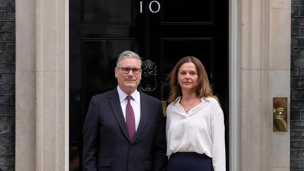 il premier britannico keir starmer ha annunciato le proprie dimissioni da Metropolitanmagazine.it il premier britannico keir starmer ha annunciato le proprie dimissioni