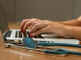 InBuoneMani racconta la nuova generazione di pazienti che prenota online