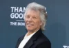 Jon Bon Jovi rivela di essere completamente guarito dopo l’intervento alle corde vocali: “Una rinascita” Jon Bon Jovi
