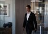 Svelato il trailer del sequel di ‘The Social Network’. ‘The Social Reckoning’ con Jeremy Strong come Mark Zuckerberg sarà un film visionario