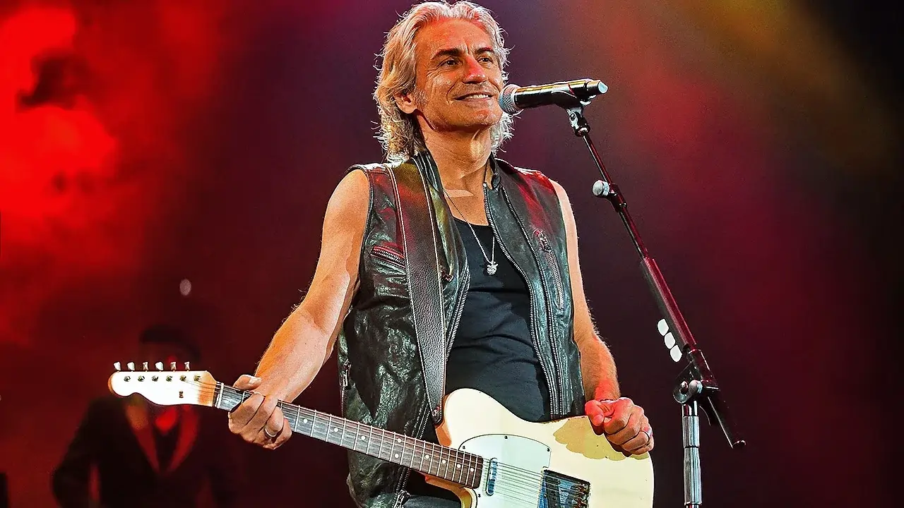 ligabue commenta il caso hellwatt festival una grande tristezza da Metropolitanmagazine.it ligabue commenta il caso hellwatt festival una grande tristezza