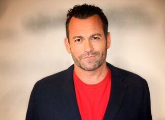 Chi è Nicola Santini, l’ex moglie e la vita privata dell’esperto di bon ton Nicola Santini