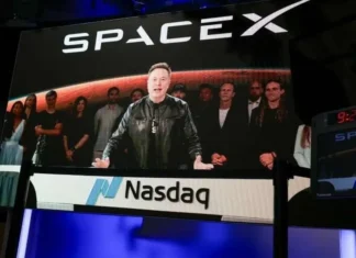 Elon Musk è il primo ‘trilionario’ del pianeta con la mega Ipo della storia