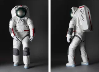 Prada va sulla Luna con la nuova tuta spaziale by Axiom Space