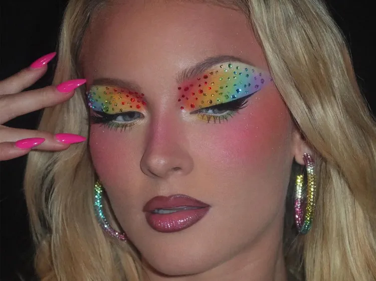 il pride si indossa anche con il make up l8217arcobaleno resta ancora il protagonista assoluto da Metropolitanmagazine.it il pride si indossa anche con il make up l8217arcobaleno resta ancora il protagonista assoluto
