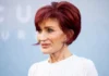 Sharon Osbourne risponde alle critiche dei fan sulla creazione dell’avatar AI di Ozzy: “Non sto fingendo che sia vivo, non ho bisogno dei vostri soldi” Sharon Osbourne sull'avatar AI di Ozzy