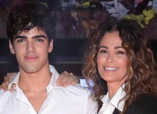 Chi è Brando Barbato, il figlio di Samantha De Grenet: “Abbiamo un rapporto meraviglioso” Chi è il figlio di Samantha De Grenet