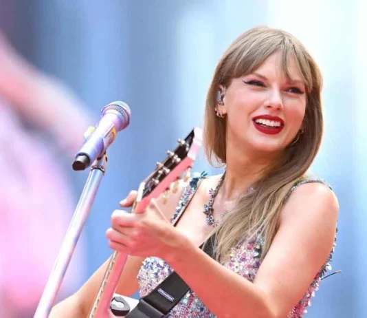 Taylor Swift canterà in Toy Story 5: le altre collaborazioni tra popstar e Disney che ci hanno fatto sognare taylor swift ph credits yahoo.com