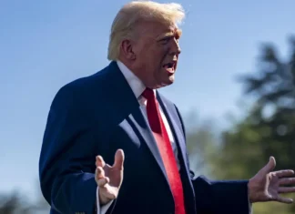 Trump VS E. Jean Carroll: il presidente ha chiesto più tempo per versare i cinque milioni di dollari a favore dell’editorialista da lui abusata