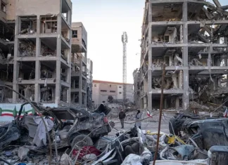 Gli Stati Uniti continuano a colpire l’Iran
