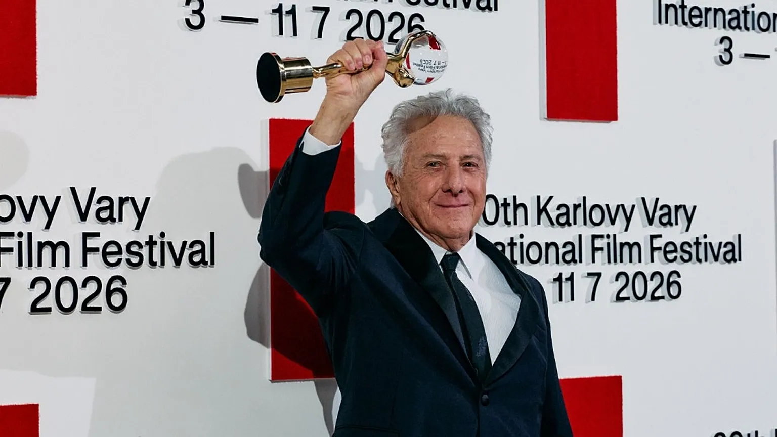 dustin hoffman al karlovy vary film festival parla di un8217 america divisa quella de 8216il laureato8217 232 la stessa di oggi da Metropolitanmagazine.it dustin hoffman al karlovy vary film festival parla di un8217 america divisa quella de 8216il laureato8217 232 la stessa di oggi