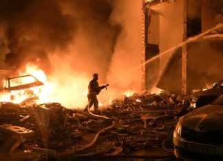 Droni russi hanno colpito Kiev nella notte, intanto la Russia sta minacciando la Polonia