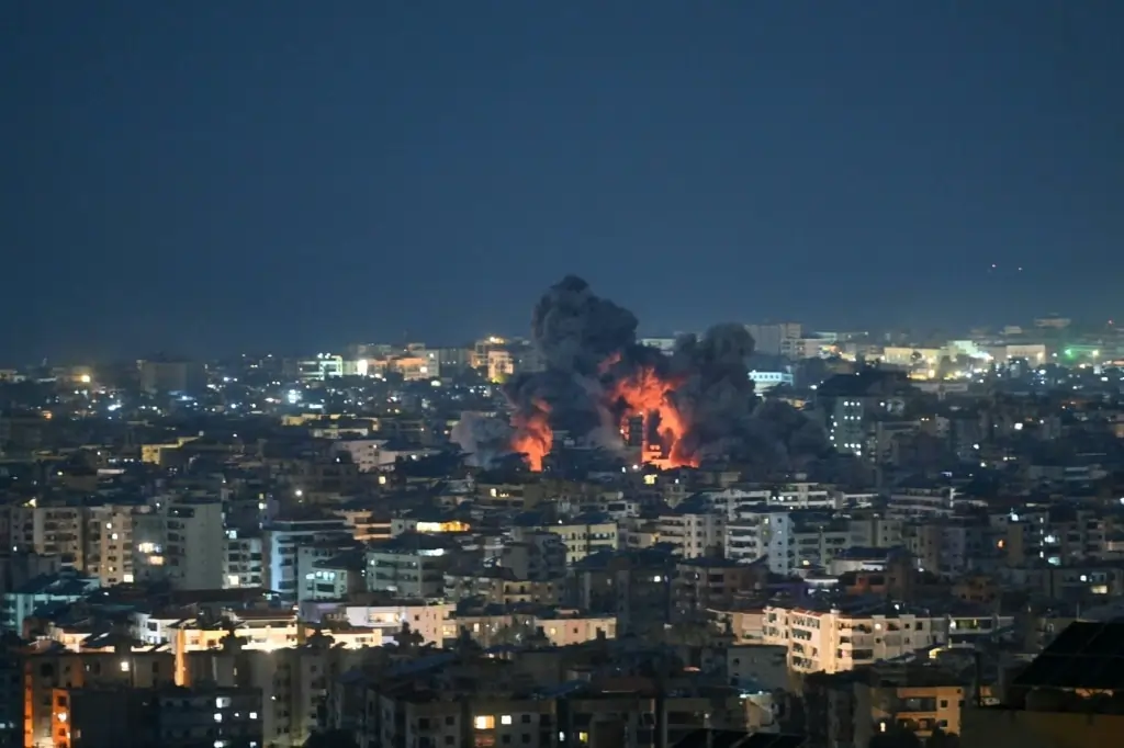 nella notte gli stati uniti hanno lanciato diversi attacchi contro infrastrutture centrali dell8217iran da Metropolitanmagazine.it nella notte gli stati uniti hanno lanciato diversi attacchi contro infrastrutture centrali dell8217iran