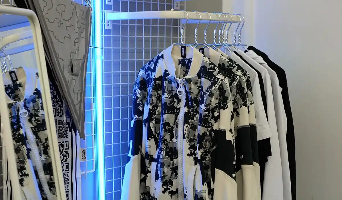 anche la moda si unisce al dibattito della privacy digitale pronto l8217abbigliamento contro il tracciamento ia da Metropolitanmagazine.it anche la moda si unisce al dibattito della privacy digitale pronto l8217abbigliamento contro il tracciamento ia