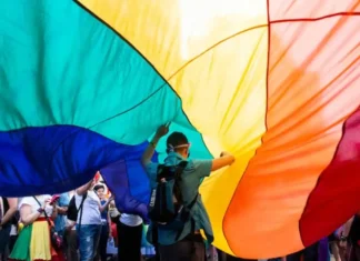 Milano, corsi anti-discriminazione obbligatori per i dipendenti comunali: qualcuno grida all’indottrinamento Corsi Anti Discriminazioni - Photo Credits Zero.eu
