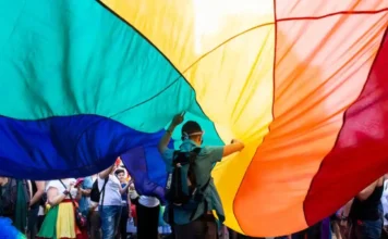 Milano, corsi anti-discriminazione obbligatori per i dipendenti comunali: qualcuno grida all’indottrinamento Corsi Anti Discriminazioni - Photo Credits Zero.eu