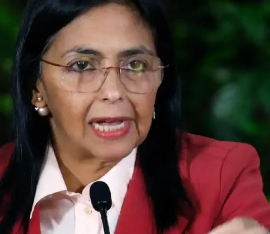 USA, richiesta l’immunità per Delcy Rodríguez: quali sono le conseguenze? Delcy Rodríguez Immunità - Photo Credits RaiNews