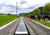 Ferrovia solare, dopo il test in Svizzera possibile arrivo anche in Italia? Ferrovia Solare - Photo Credits Tvsvizzera.it