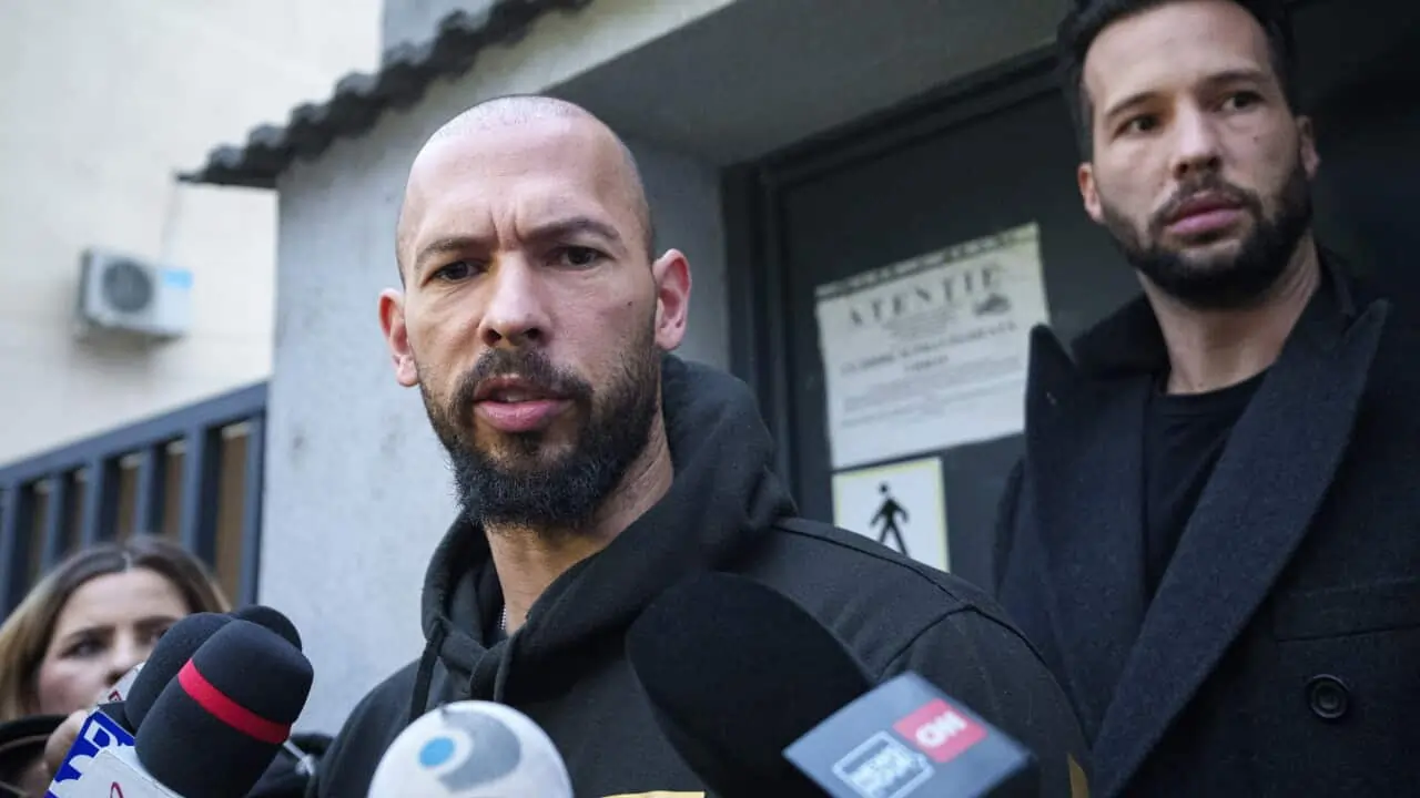 i fratelli tate si opporranno all8217estradizione nel regno unito per le accuse di stupro e traffico a scopo di sfruttamento sessuale da Metropolitanmagazine.it i fratelli tate si opporranno all8217estradizione nel regno unito per le accuse di stupro e traffico a scopo di sfruttamento sessuale