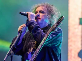 No, a Robert Smith l’Halftime Show della finale dei Mondiali non va proprio giù
