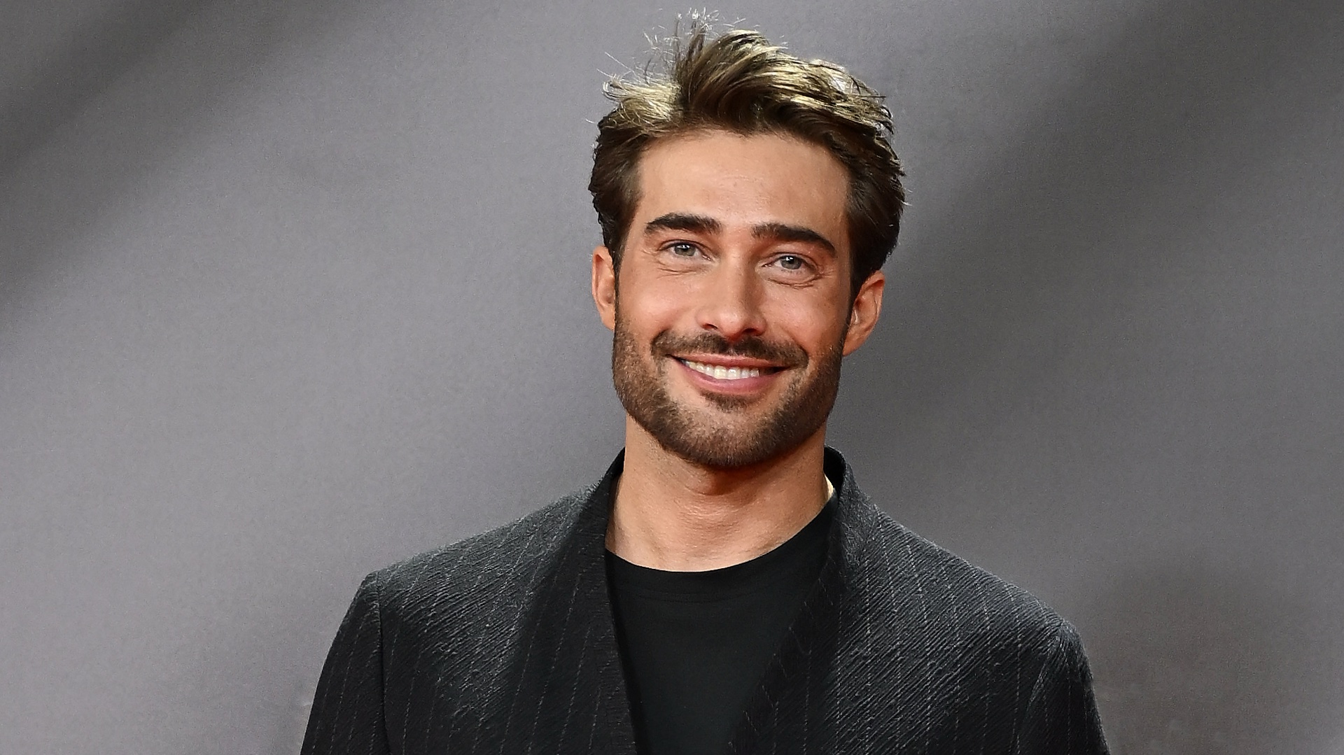 chi 232 l8217attore rodrigo guirao d237az il nuovo ispettore in viola come il mare da Metropolitanmagazine.it chi 232 l8217attore rodrigo guirao d237az il nuovo ispettore in viola come il mare