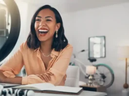 La domanda che almeno una volta nella vita ha investito tutti: ma quanto guadagnano gli influencer? Influencer Guadagni - Photo Credits Kolsquare