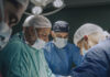 ‘American Doctor’ svela il trailer e fissa la data di uscita nelle sale. Il film segue i Medici che hanno curato i bambini a Gaza