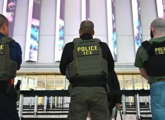 Perché l’Ice ha arrestato una suora? Crescono sempre più i dubbi e il mistero sul lavoro dell’agenzia federale