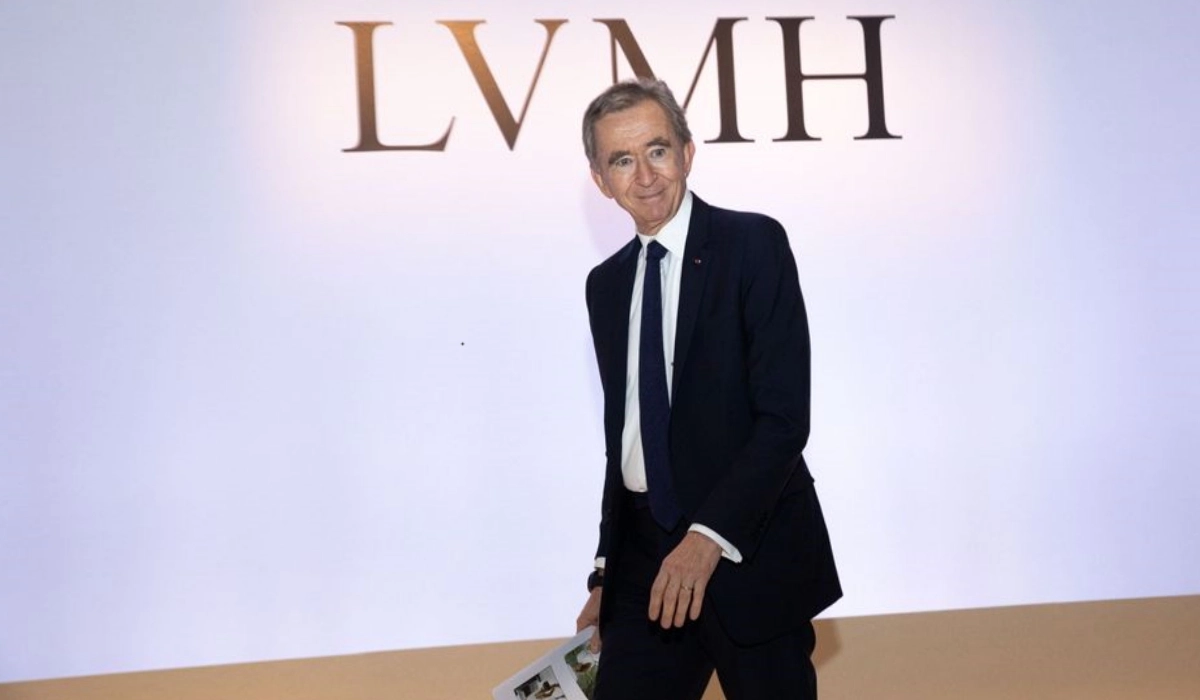 il miliardario bernard arnault deve pagare un conguaglio fiscale da 225 milioni lo 00136 del suo patrimonio da Metropolitanmagazine.it il miliardario bernard arnault deve pagare un conguaglio fiscale da 225 milioni lo 00136 del suo patrimonio