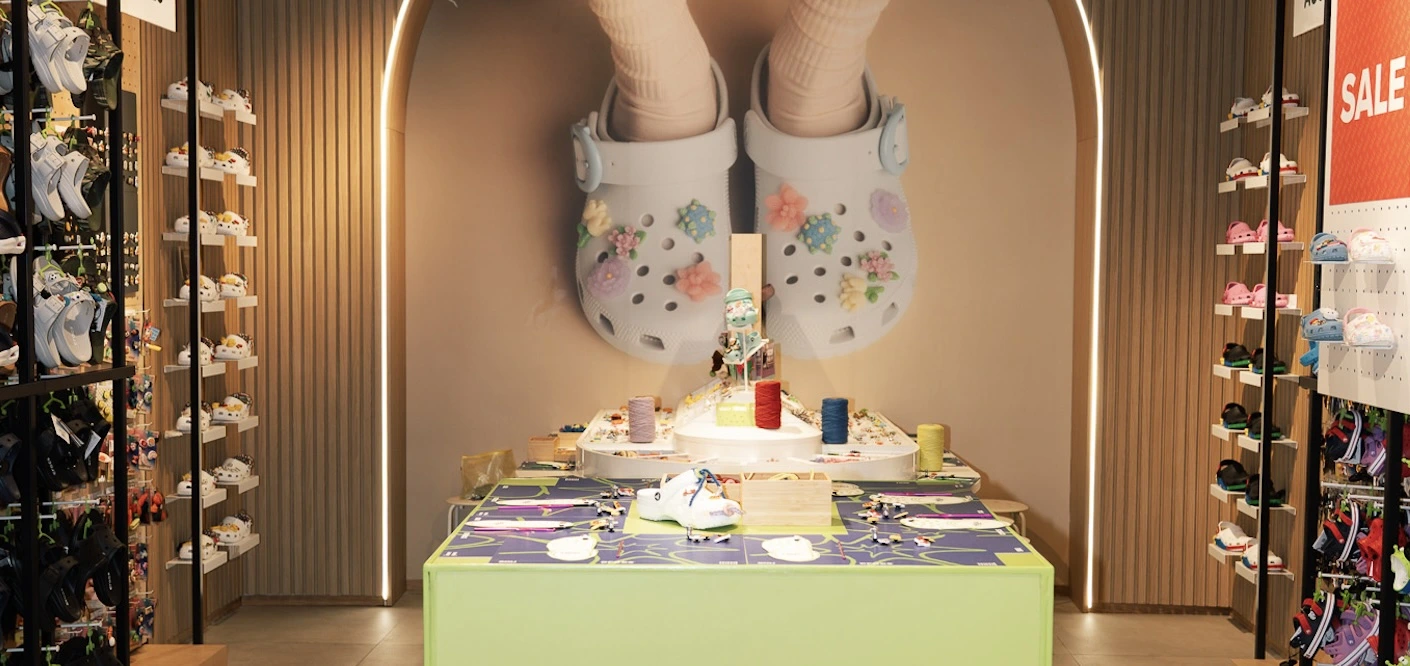 in via del corso apre il primo flagship store di crocs da Metropolitanmagazine.it in via del corso apre il primo flagship store di crocs