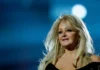 Addio a Bonnie Tyler: l’iconica voce di “Total Eclipse of the Heart” si è spenta a 75 anni