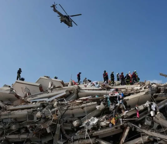 A sei giorni dai due terremoti che hanno colpito il Venezuela, un bambino è stato estratto vivo dalle macerie