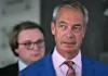Nigel Farage si dimetterà da parlamentare, ma si ricandiderà per il posto lasciato vacante da lui stesso