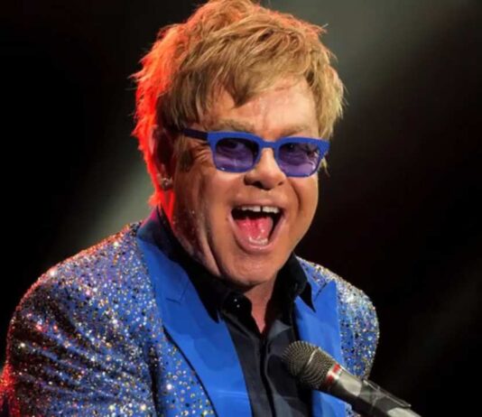 Elton John annuncia gli ultimi due concerti del suo tour di addio a Città del Messico Elton John annunci gli ultimi due concerti del tour di addio a Città Del Messico
