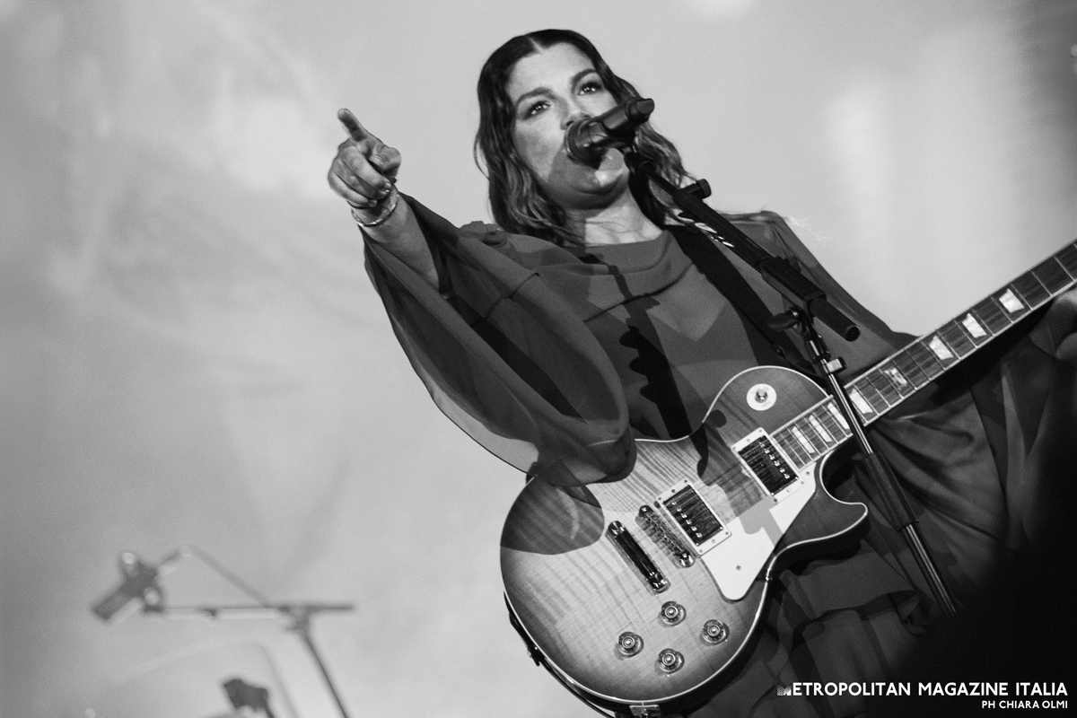 emma conquista rock in roma un live autentico tra energia emozioni e grandi successi photogallery da Metropolitanmagazine.it emma conquista rock in roma un live autentico tra energia emozioni e grandi successi photogallery