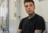Fedez è ancora ricoverato, ma ha cambiato ospedale: come sta il rapper?