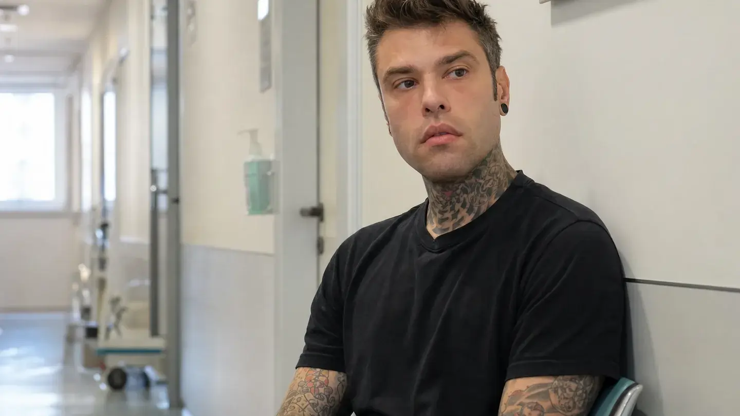 fedez160232 ancora ricoverato ma ha cambiato ospedale come sta il rapper da Metropolitanmagazine.it fedez160232 ancora ricoverato ma ha cambiato ospedale come sta il rapper