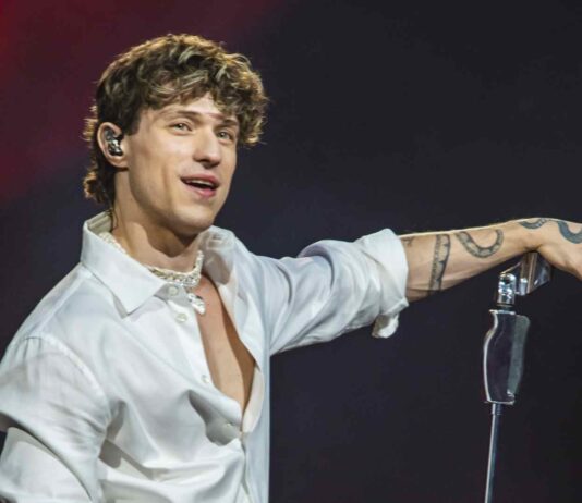 Certificazioni Fimi: dischi di platino per Irama, Baby Gang e Olly, oro per Ultimo e Blanco