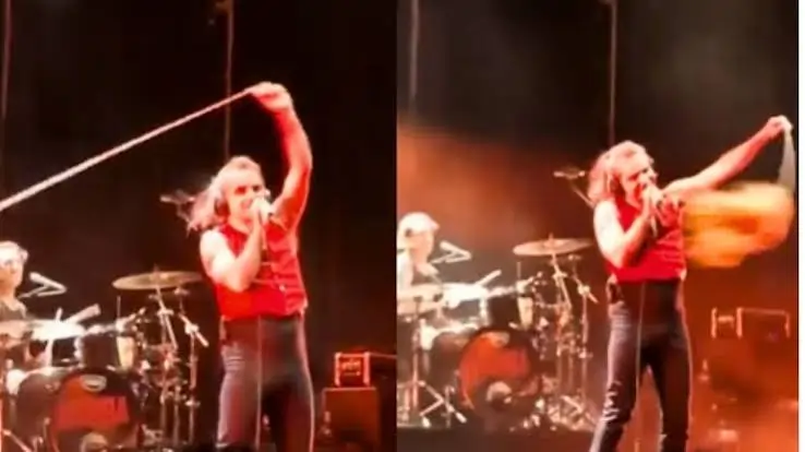 lo scalpo di quella grandissima testa di c8230 di trump senza freni piero pel249 con un manichino sul palco video da Metropolitanmagazine.it lo scalpo di quella grandissima testa di c8230 di trump senza freni piero pel249 con un manichino sul palco video