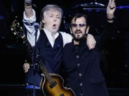 Sorpresa per i fan dei Beatles: Paul McCartney e Ringo Star avvistati a Liverpool durante il Magical Mystery Tour Paul McCartney e Ringo Starr
