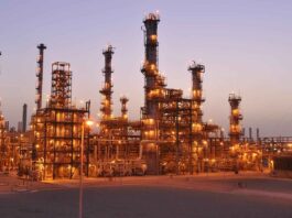 Brucia il sito petrolifero saudita di Abqaiq (il più grande impianto di stabilizzazione e trattamento del petrolio greggio al mondo)