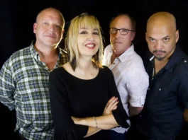 I Pixies reagiscono alle lodi di Dave Grohl su “Surfer Rosa” e rivelano il loro album preferito dei Foo Fighters Pixies reagiscono alle lodi di Dave Grohl per Surfer Rosa